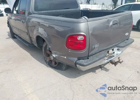 2002 Ford F-150 Lariat/Xlt из США, поврежденный, VIN 1FTRW076X2KB61396